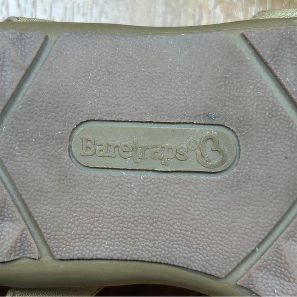BareTraps Women’s Cream and Tan Sandals Casual Comfort Size 8M - Picture 8 of 8